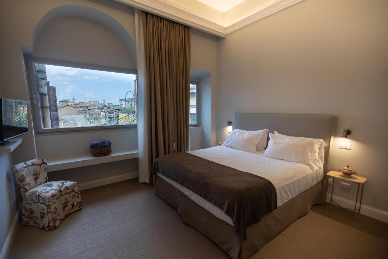 Domus 21 Luxury Suites Рим Экстерьер фото